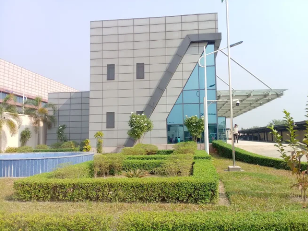 dhaka-dc-5